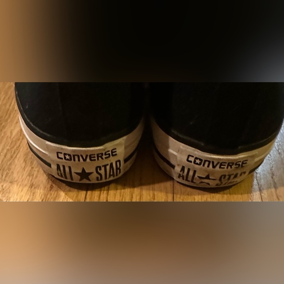 Converse Chuck Taylor Men’s All Star Canvas Black/White High-Top Sneakers(12) - Picture 6 of 11